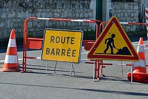 Travaux, route barrée