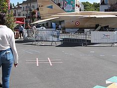 Paris Air Legend 2019 - Jaguar @ Place St Jean, Melun - Agrandir l'image (fenêtre modale)