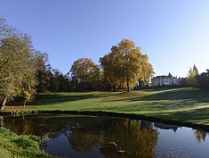 Parc, Pringy - Agrandir l'image (fenêtre modale)