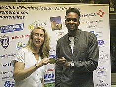 Remise médaille Pauline Ranvier et Enzo Lefort (CEMVS) - Agrandir l'image (fenêtre modale)