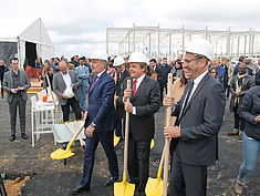 Plantation du premier arbre sur le site Zalando - Agrandir l'image (fenêtre modale)